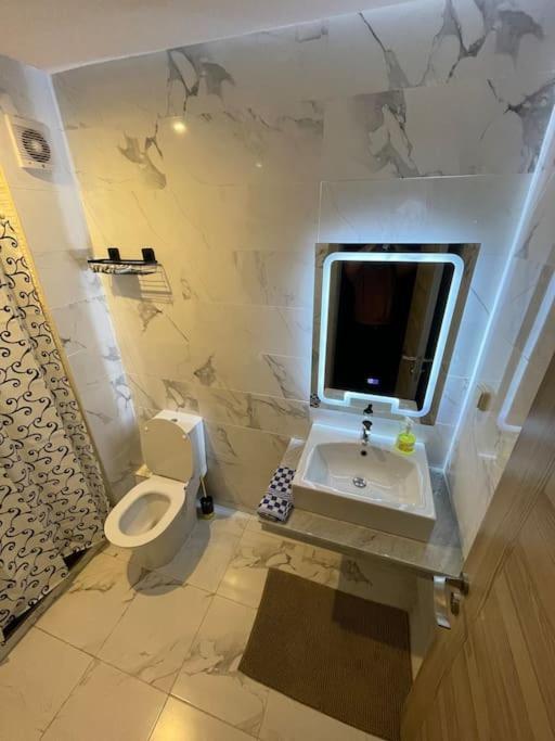 Apartment Experience De Luxe Ultime / Parking / Restaurant / Cafe / Carrefour *