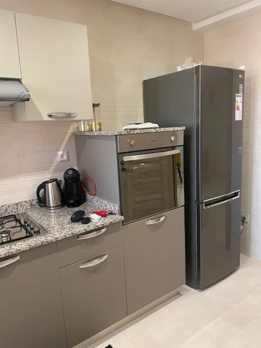 Appartement Experience De Luxe Ultime / Parking / Restaurant / Cafe / Carrefour Oujda